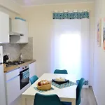 Casa D'amuri Oda ve Kahvaltı 3*