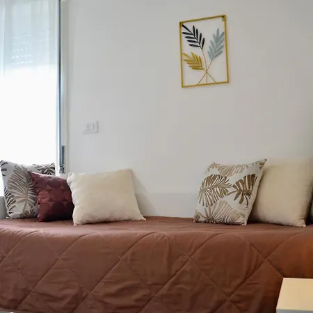 Casa D'amuri לינה וארוחת בוקר